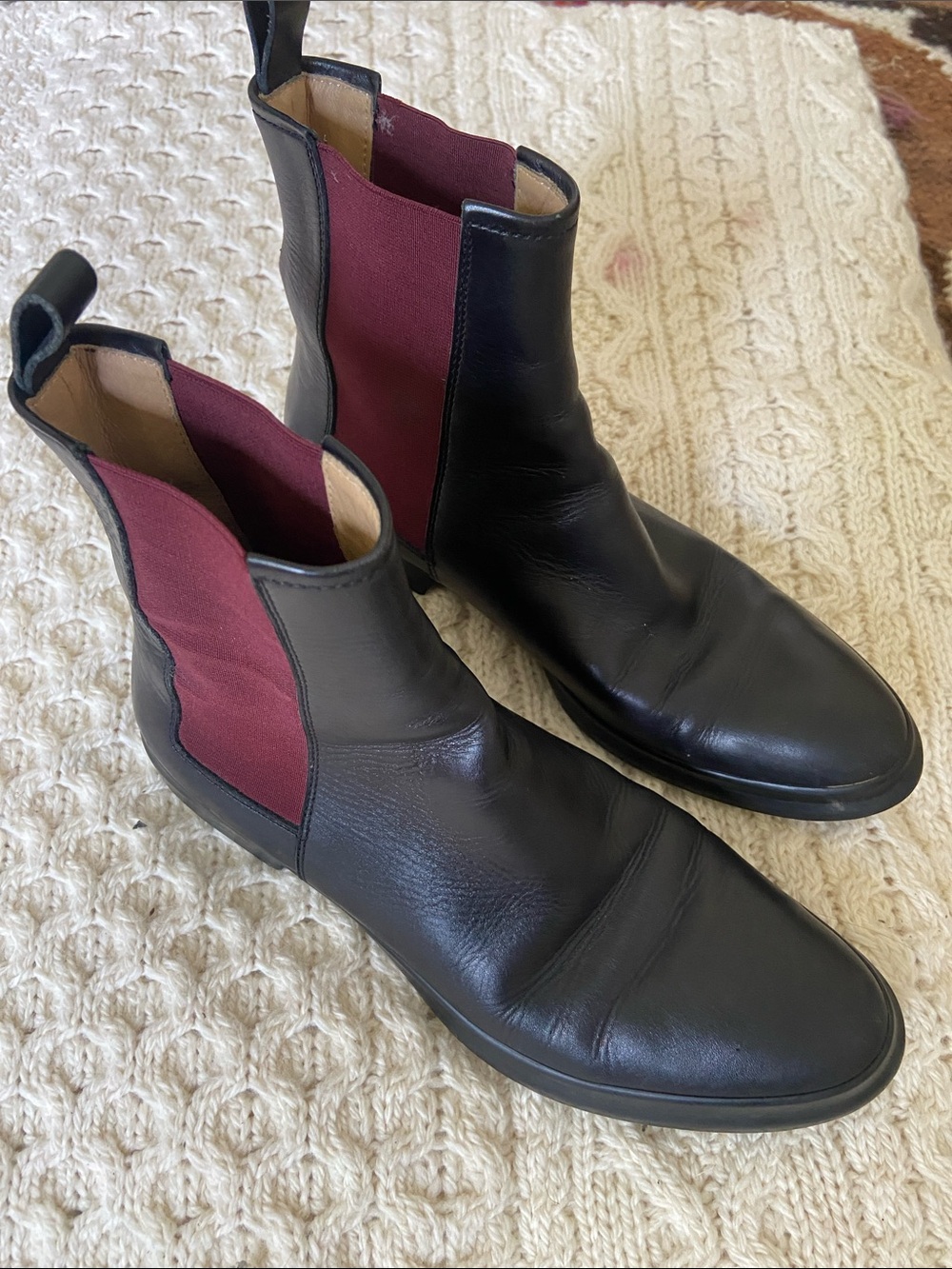 Jil Sander Black Leather Chelsea Boots with Burgundy Elastic 6.5 - Picture 6 of 12